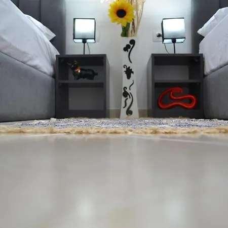 Flowers&green 2 Bedrooms Apartment&private Garage Appartement *