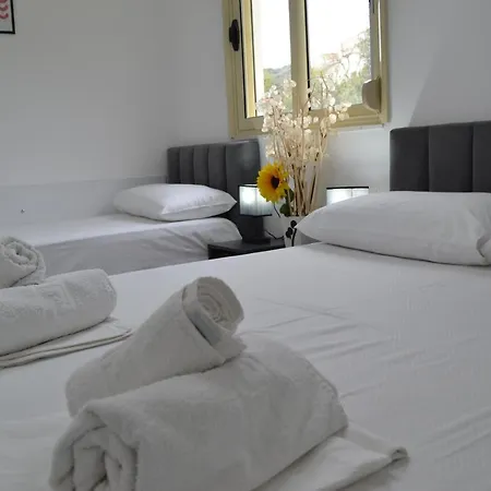 Flowers&green 2 Bedrooms Apartment&private Garage *