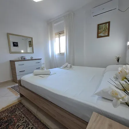 Appartement Flowers&green 2 Bedrooms Apartment&private Garage Vlorë