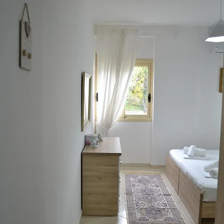 Flowers&green 2 Bedrooms Apartment&private Garage Appartement